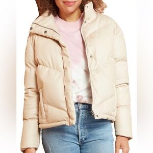 NWOT BB Dakota Answer My Layer Puffer - Bone